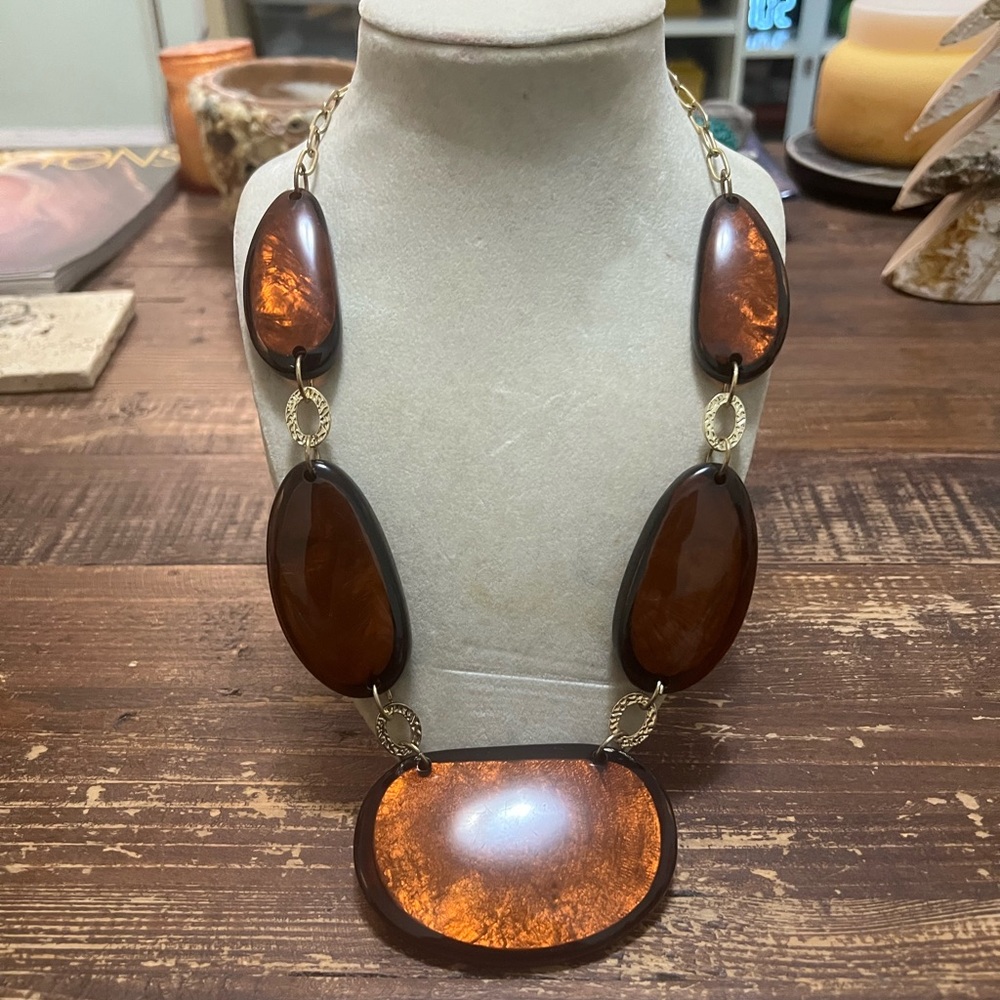 Elegant Brown Statement Necklace